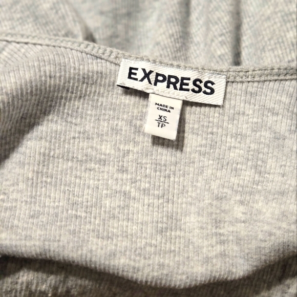 Express Sequence Ribbed Tank Top - Picture 4 of 5